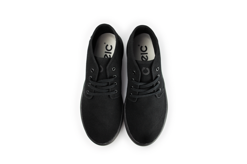 Pitch Black/Pitch Black